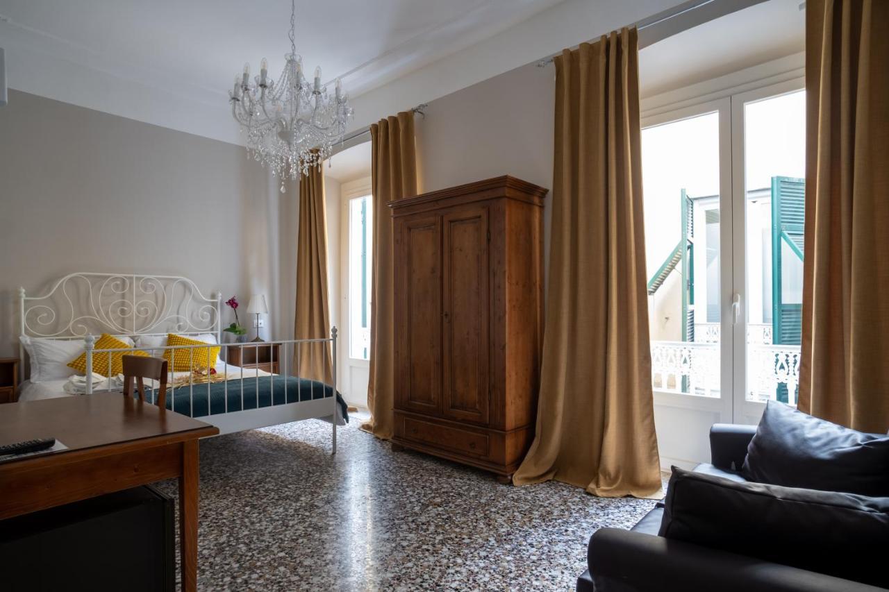 Corvetto Rooms Janov Exteriér fotografie
